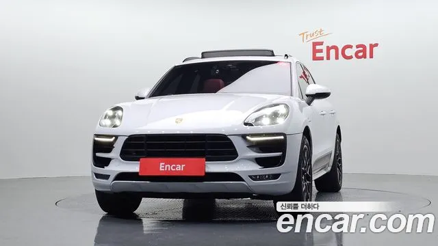 Porsche Macan 2018 — фото 3