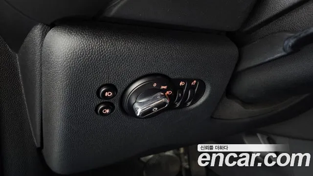 Mini Cooper 2015 — фото 12