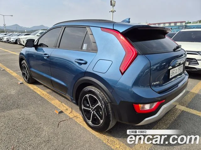 Kia Niro 2022 — фото 4