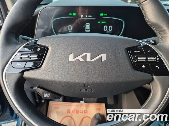 Kia Niro 2022 — фото 15