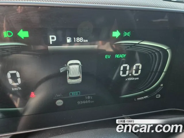 Kia Niro 2022 — фото 16
