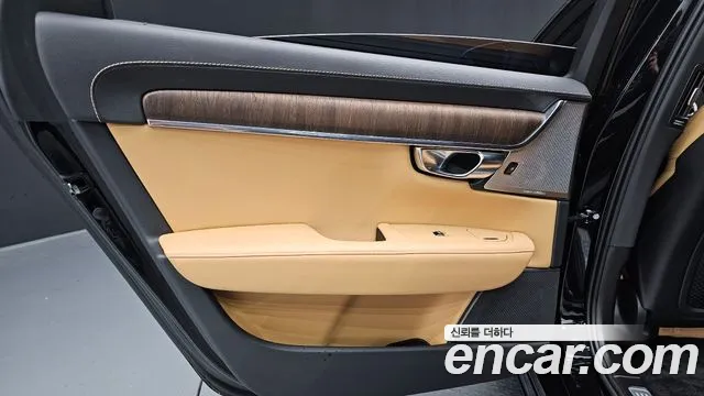 Volvo S90 2022 — фото 15