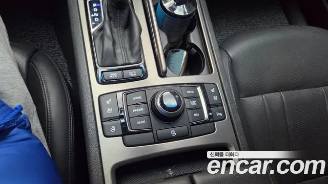 Hyundai Genesis 2015 — фото 15