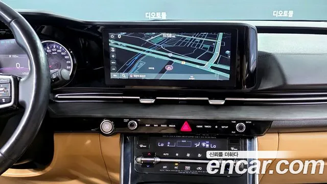 Kia Canival 2021 — фото 17