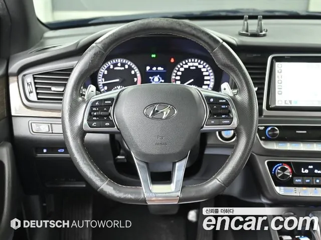 Hyundai Sonata 2018 — фото 15