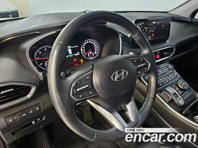 Hyundai Santafe 2023 — фото 9