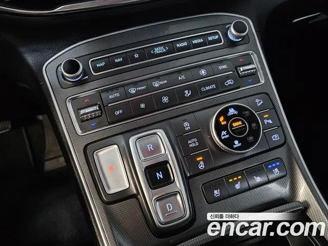 Hyundai Santafe 2023 — фото 11