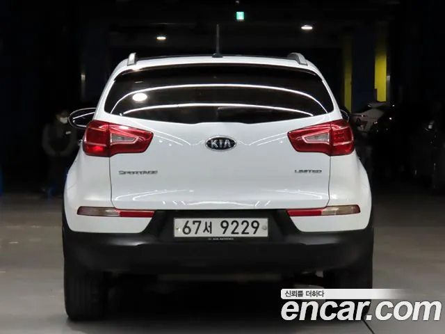 Kia Sportage 2012 — фото 3