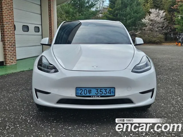Tesla Model Y 2022 — фото 1