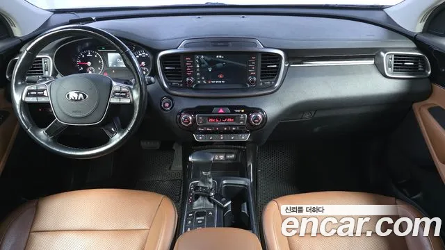 Kia Sorento 2018 — фото 10