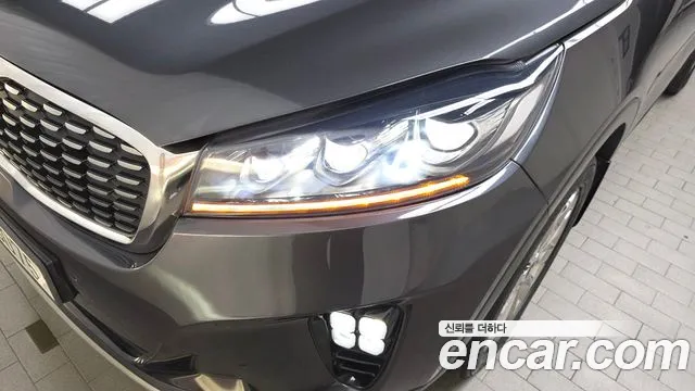 Kia Sorento 2018 — фото 8