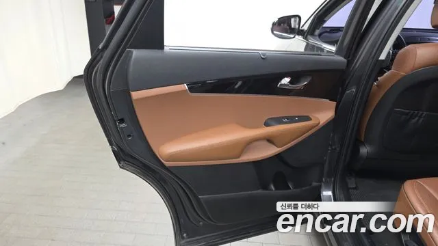 Kia Sorento 2018 — фото 15