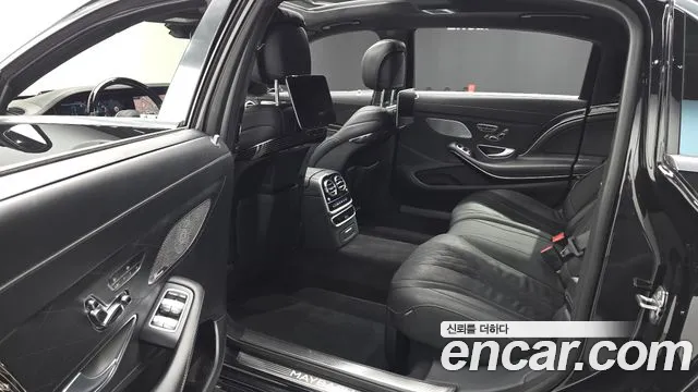 Mercedes-Benz S-Class 2019 — фото 12