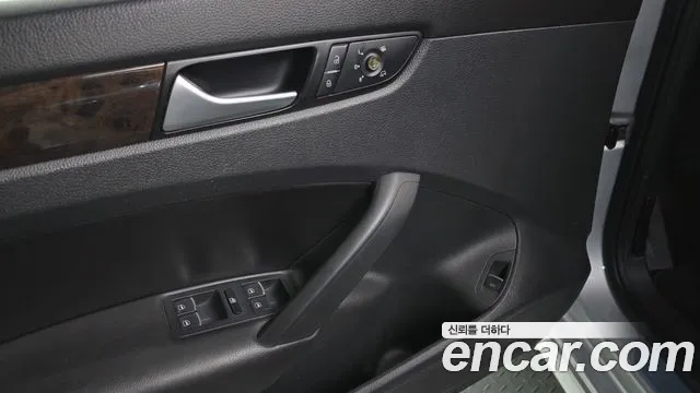 Volkswagen Passat 2015 — фото 18