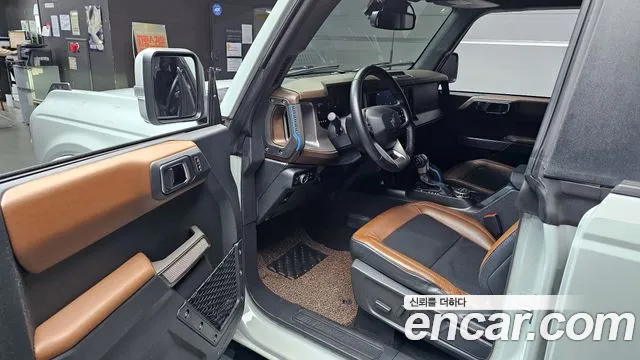 Ford Bronco 2023 — фото 13