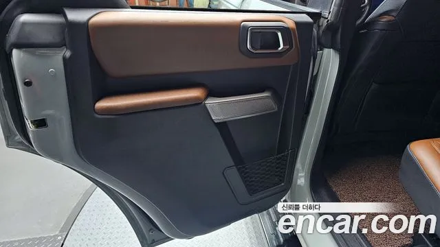Ford Bronco 2023 — фото 15