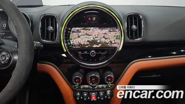 Mini Countryman 2021 — фото 14