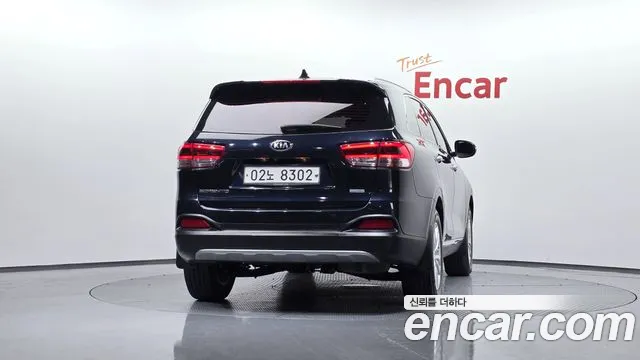 Kia Sorento 2017 — фото 3
