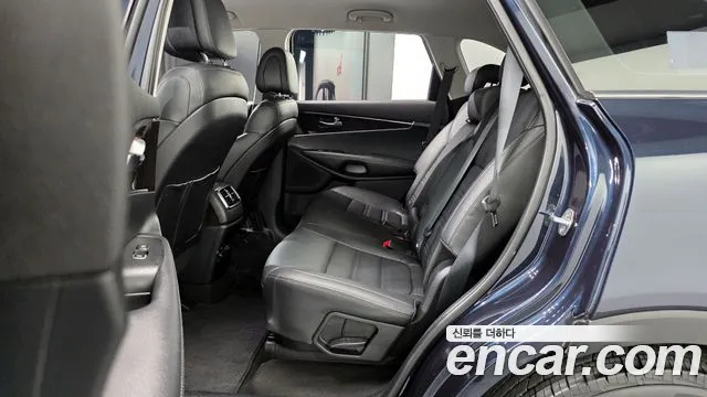 Kia Sorento 2017 — фото 17