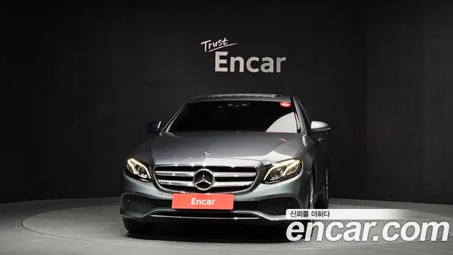 Mercedes-Benz E-Class 2019 — фото 3