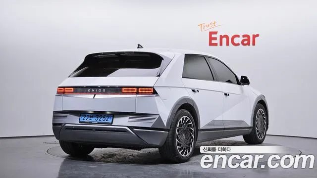 Hyundai Ioniq5 2022 — фото 2