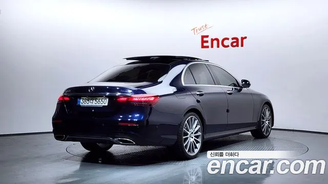 Mercedes-Benz E-Class 2021 — фото 2