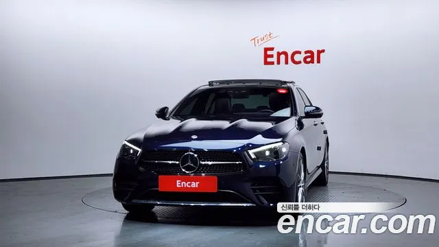 Mercedes-Benz E-Class 2021 — фото 3