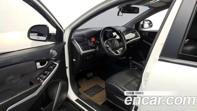 KG_Mobility_Ssangyong KORANDO 2018 — фото 10