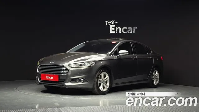 Ford Mondeo 2015 — фото 1