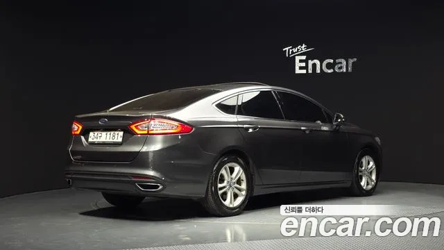 Ford Mondeo 2015 — фото 2