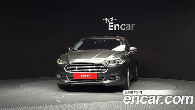 Ford Mondeo 2015 — фото 3