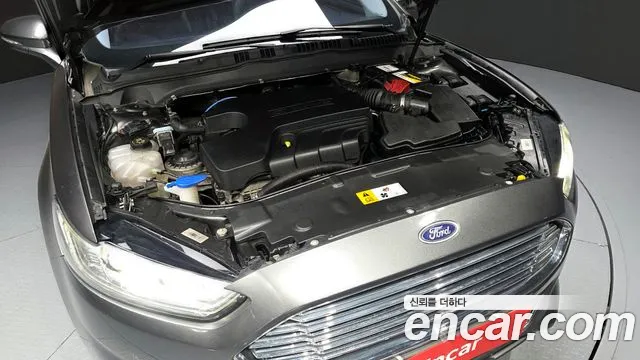 Ford Mondeo 2015 — фото 6