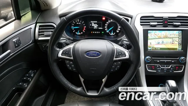 Ford Mondeo 2015 — фото 12