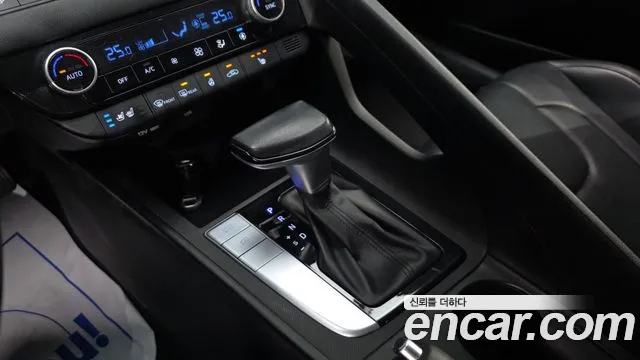Hyundai AVANTE 2022 — фото 12