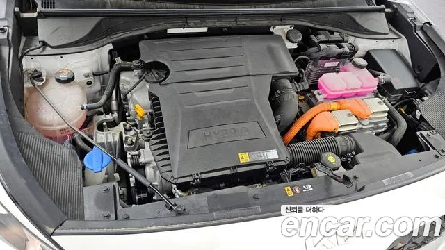 Kia Niro 2022 — фото 6