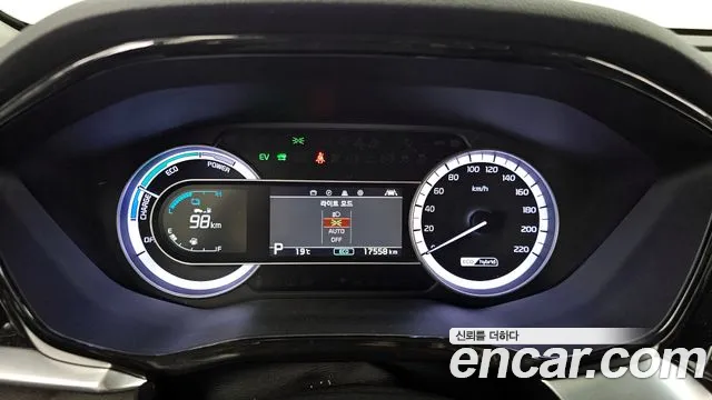 Kia Niro 2022 — фото 11