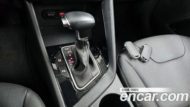 Kia Niro 2022 — фото 12
