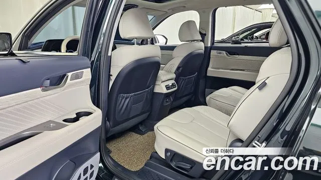 Hyundai Palisade 2023 — фото 16