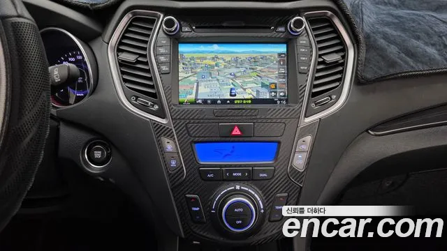 Hyundai Santafe 2015 — фото 19