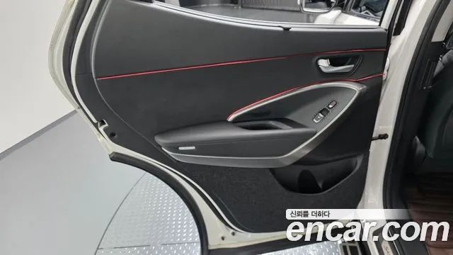 Hyundai Santafe 2015 — фото 14