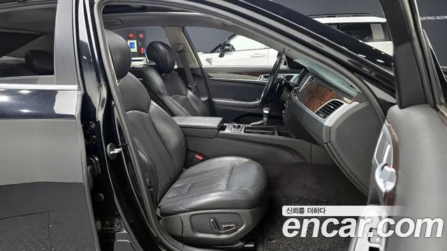 Hyundai Genesis 2015 — фото 11