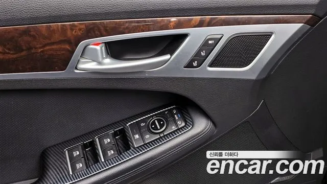 Hyundai Genesis 2015 — фото 18
