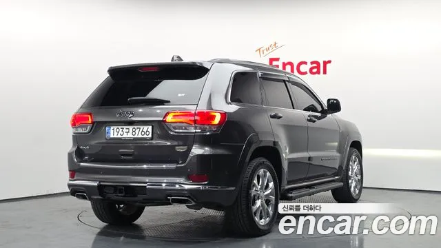 Jeep Cherokee 2019 — фото 2