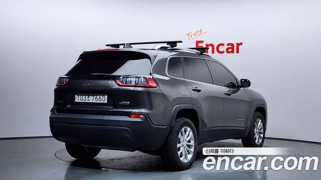 Jeep Cherokee 2019 — фото 2