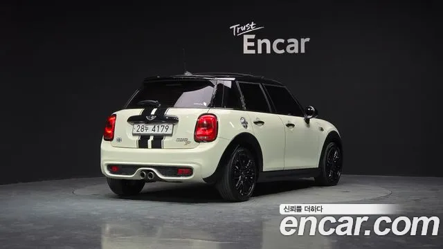Mini Cooper 2015 — фото 2