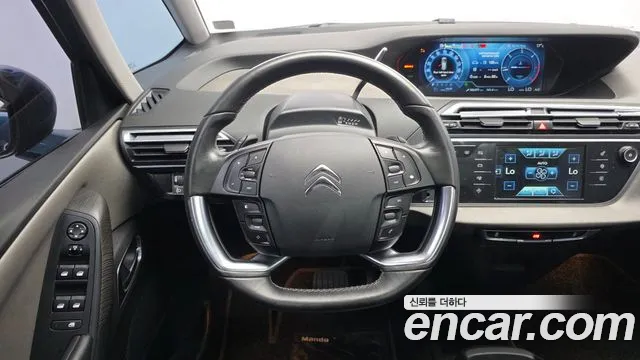 Citroen-DS C4 Picasso 2015 — фото 13