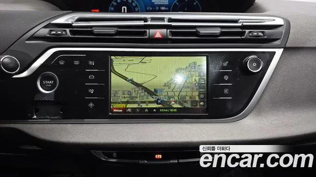 Citroen-DS C4 Picasso 2015 — фото 14