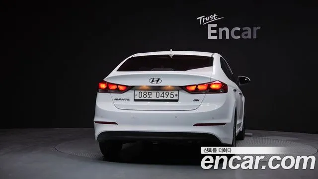 Hyundai AVANTE 2017 — фото 4