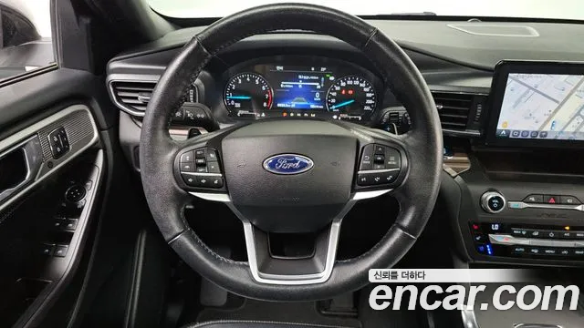 Ford Explorer 2020 — фото 13