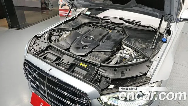 Mercedes-Benz S-Class 2022 — фото 6